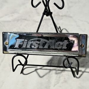 First Act Discovery Silver & Black 10-hole harmonica in the key of C 4x1